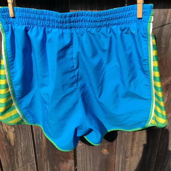 Nike - Running Shorts - Size S/M - Picture 4 of 7